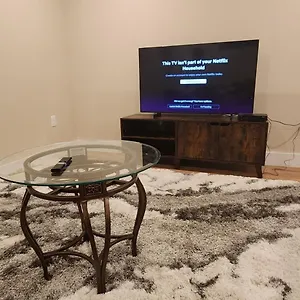 Cozy World Suites Apartment Halifax