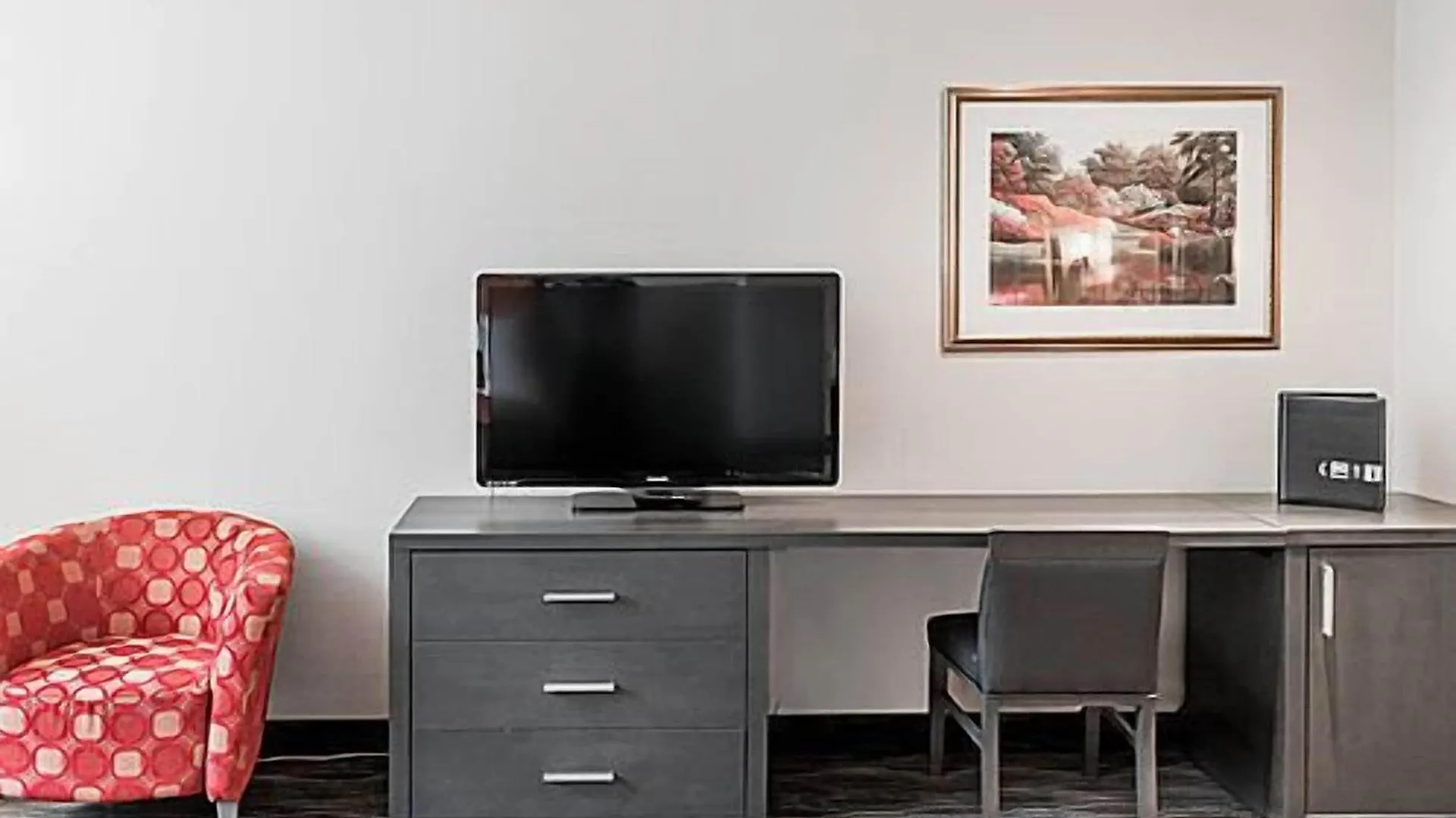 Hotel Chrome Montreal Centre-Ville 3*,